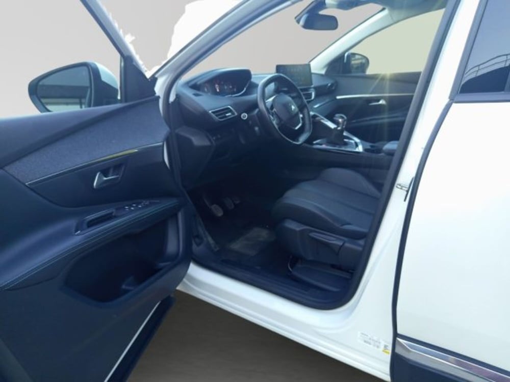 Peugeot 3008 usata a Frosinone (9)