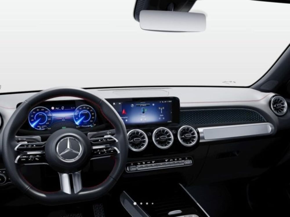 Mercedes-Benz EQB nuova a Verona (8)