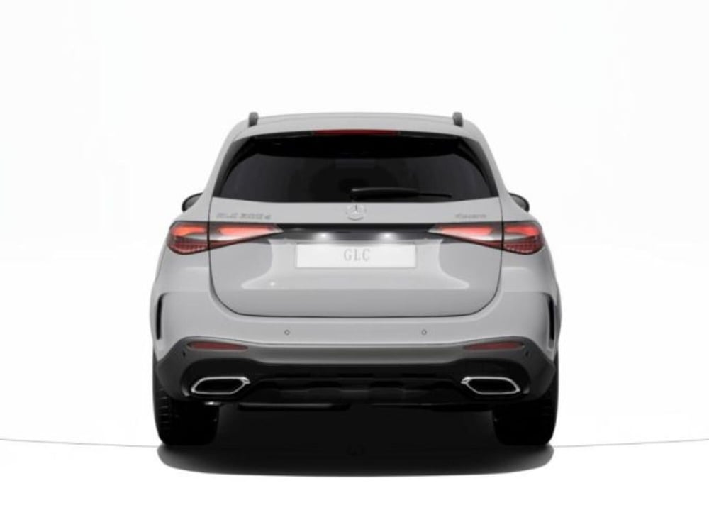Mercedes-Benz GLC SUV nuova a Verona (4)