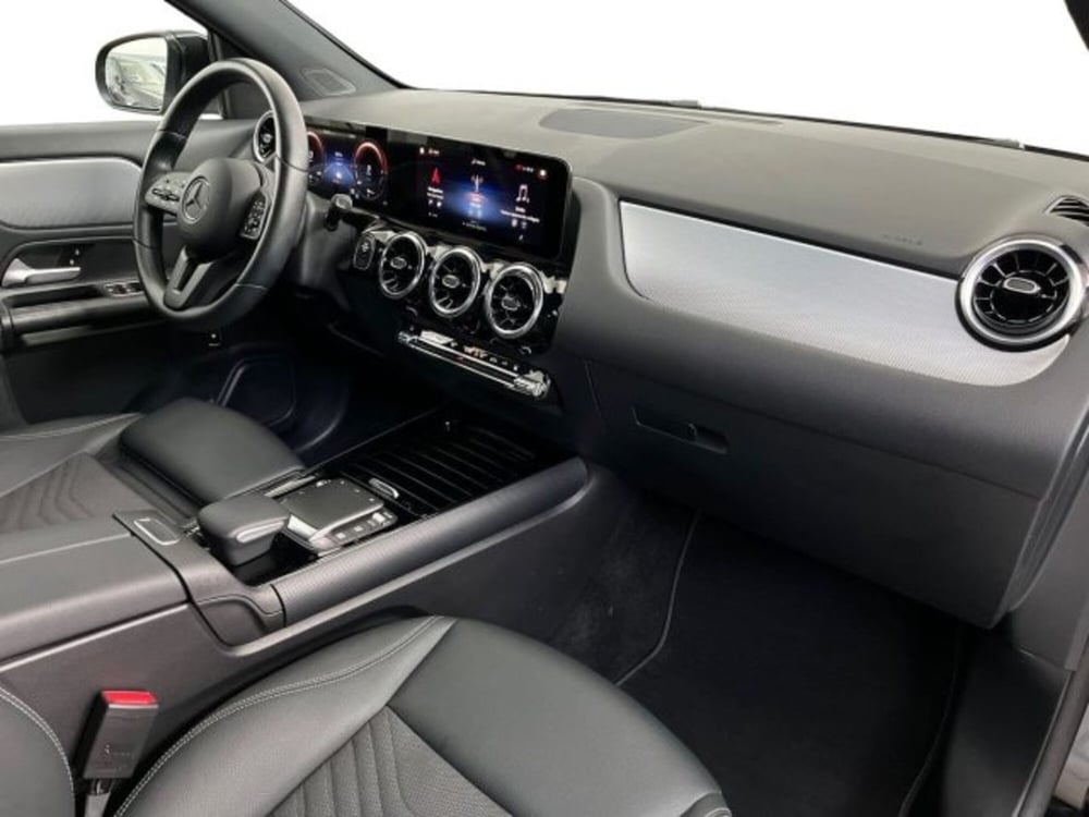 Mercedes-Benz GLA SUV usata a Verona (15)