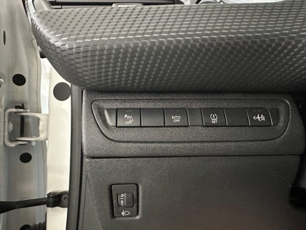 Peugeot 2008 usata a Reggio Emilia (12)