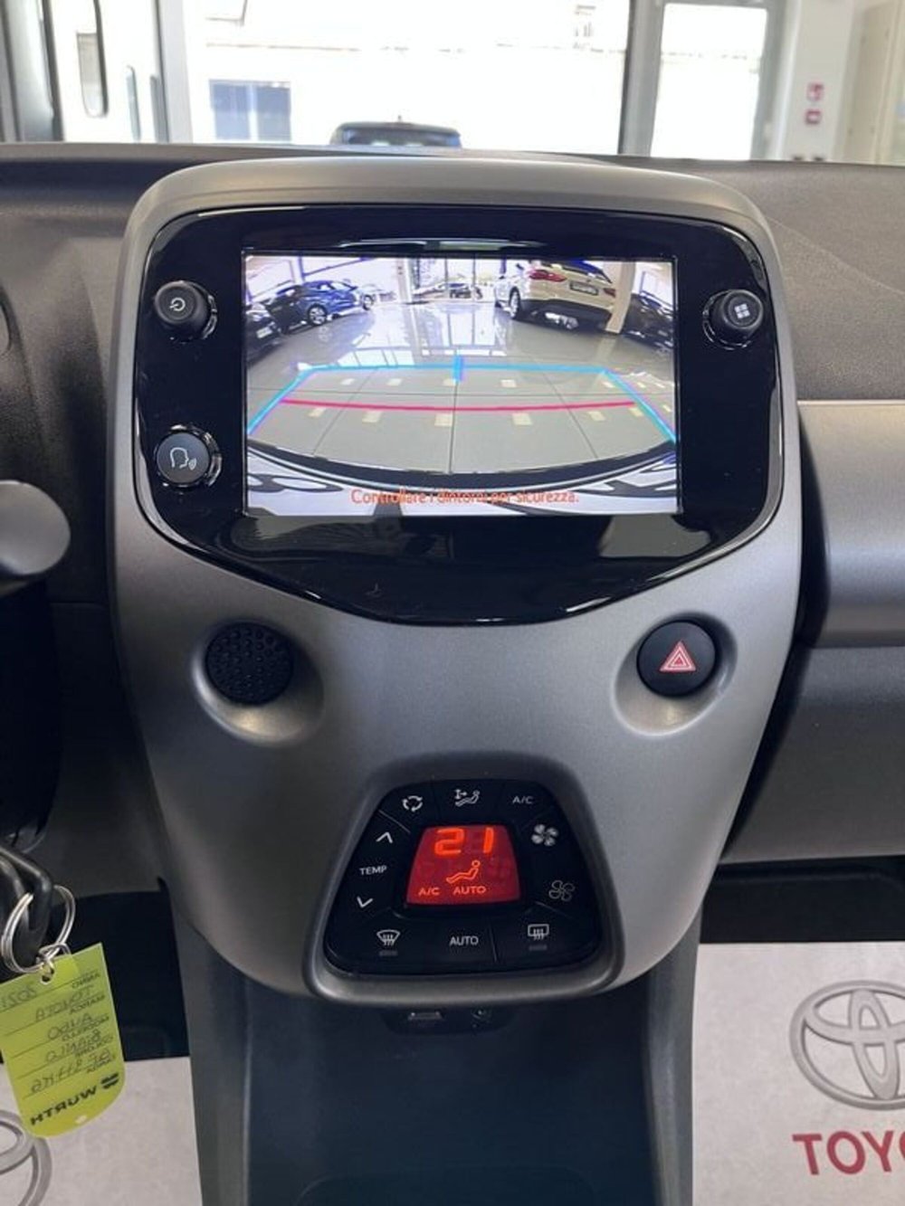 Toyota Aygo usata a Prato (13)