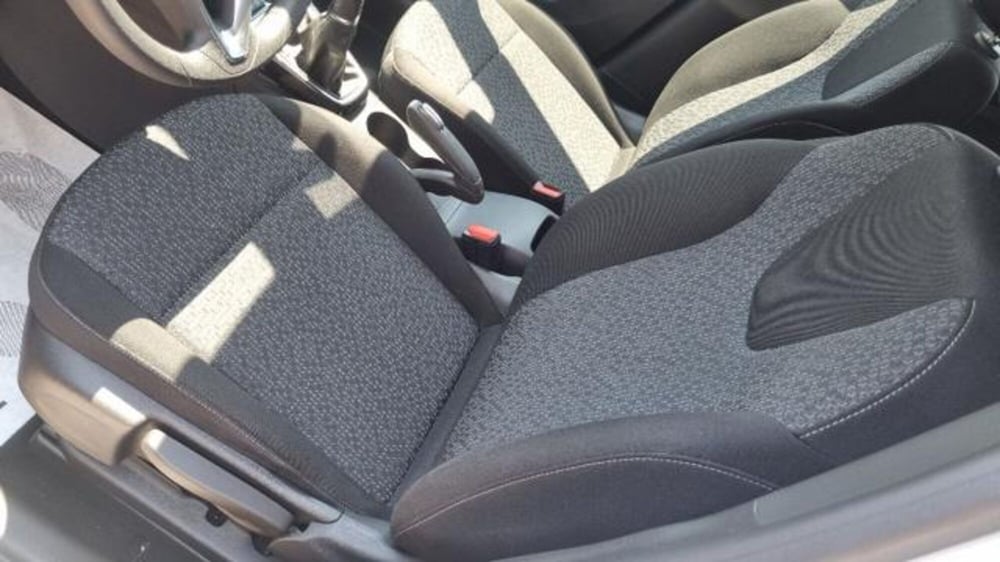 Opel Crossland X usata a Savona (7)