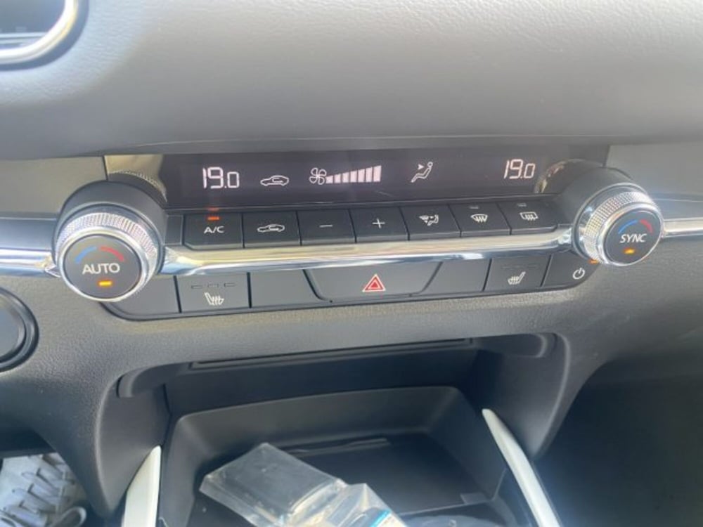 Mazda CX-30 nuova a Perugia (18)