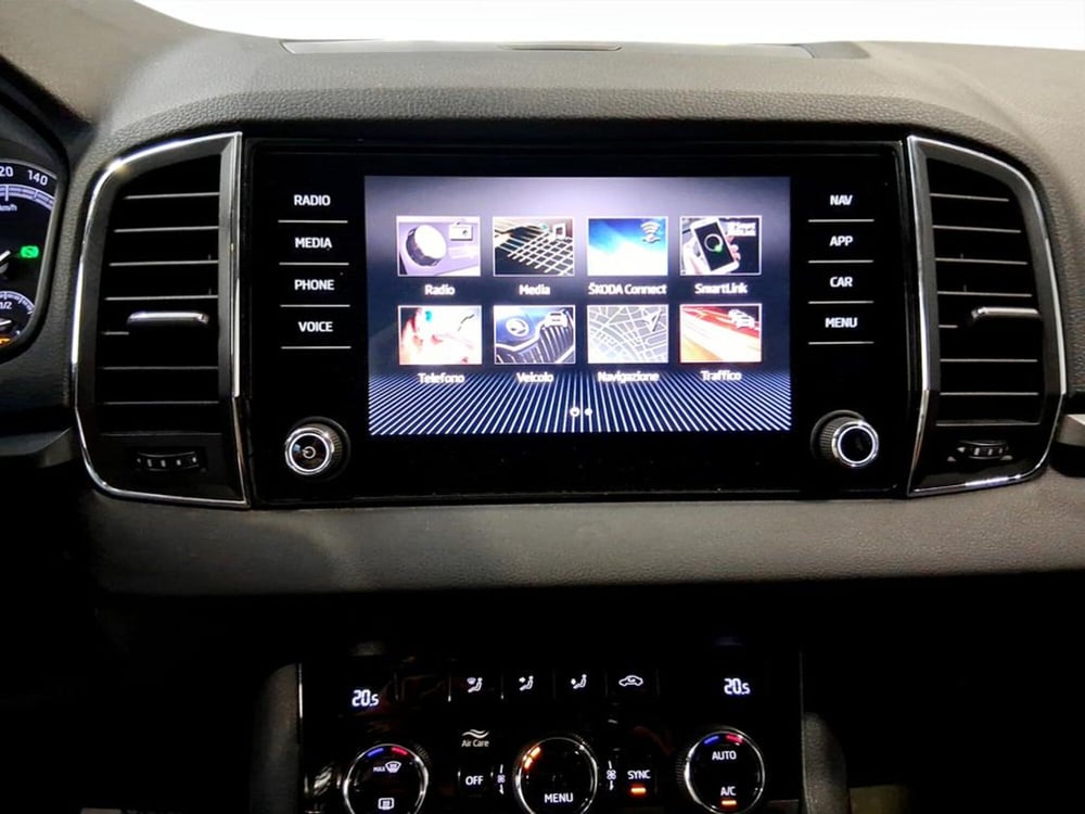 Skoda Karoq usata a Padova (15)