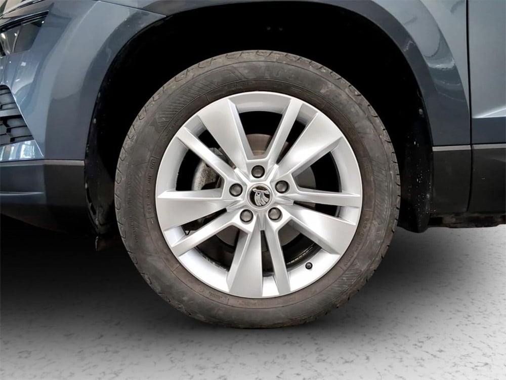 Skoda Karoq usata a Padova (9)