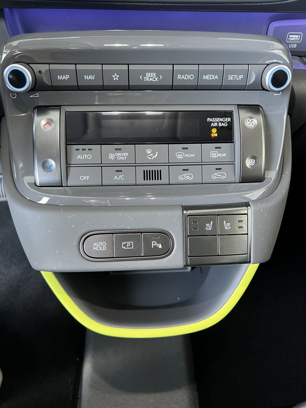 Hyundai Inster nuova a Vercelli (16)