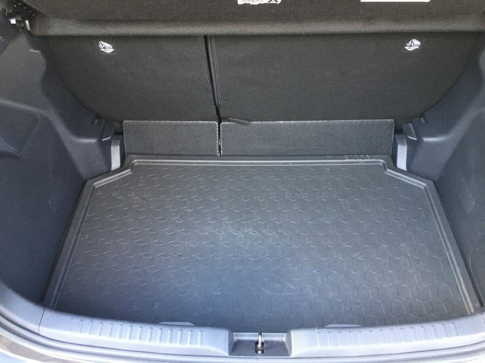 Toyota Yaris usata a Lecco (13)