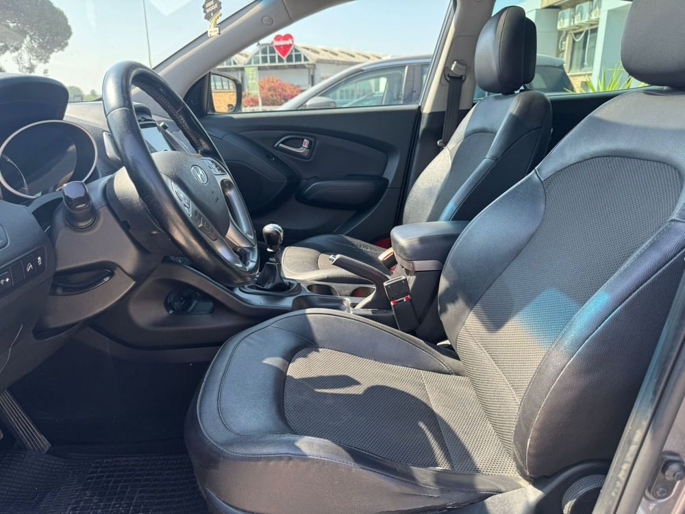 Hyundai ix35 usata a Salerno (10)