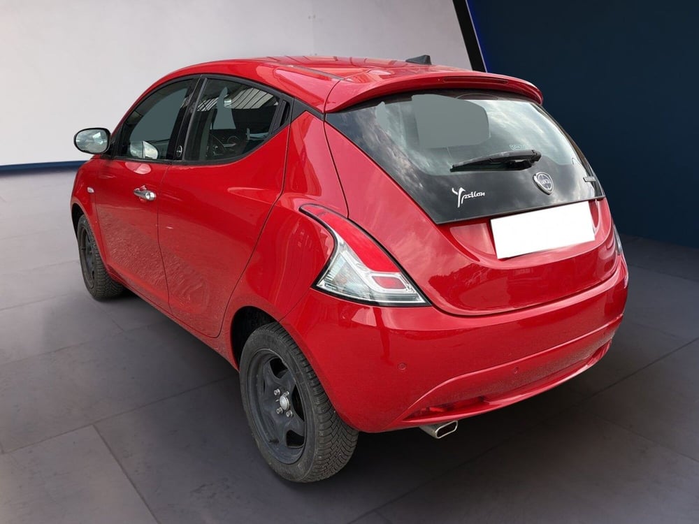 Lancia Ypsilon usata a Torino (5)