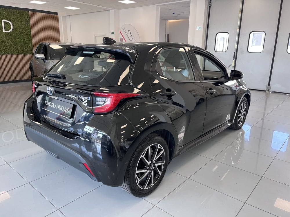 Toyota Yaris usata a Prato (4)