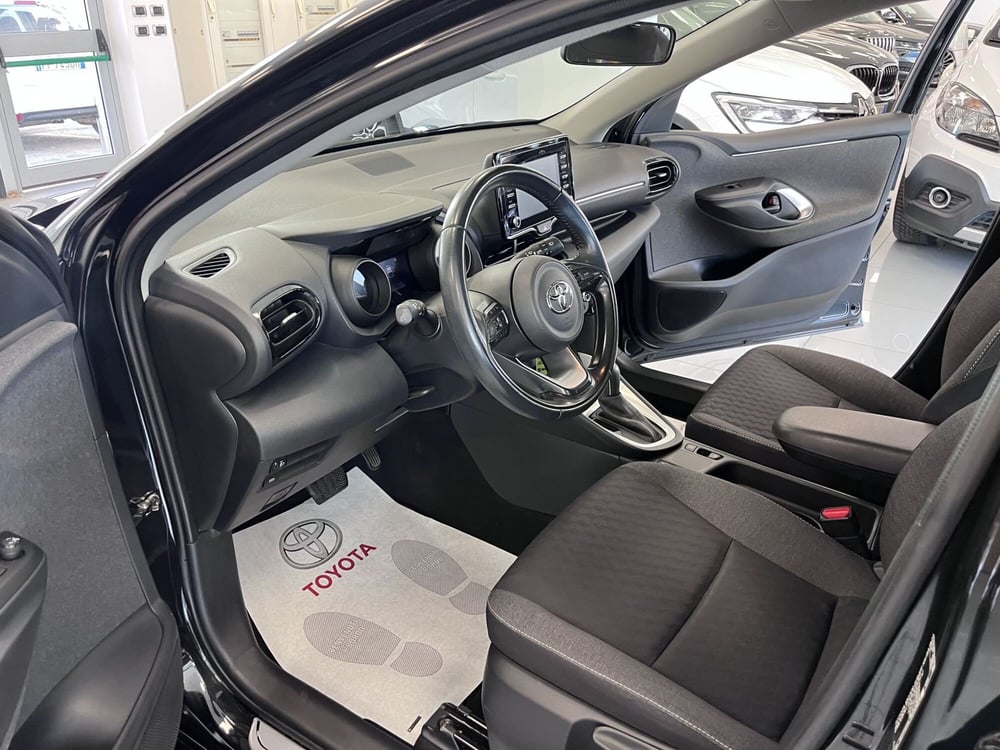 Toyota Yaris usata a Prato (7)