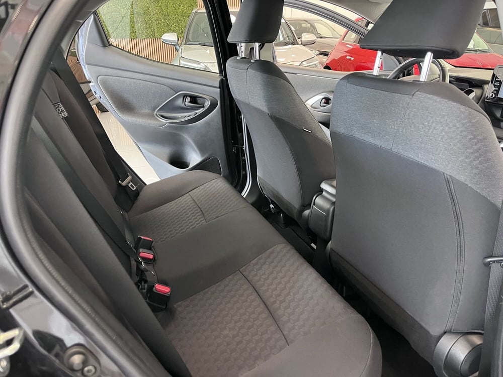 Toyota Yaris usata a Prato (9)
