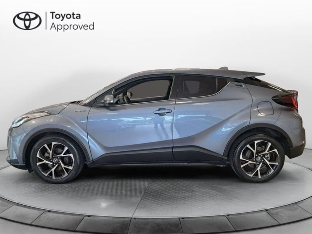 Toyota Toyota C-HR usata a Cagliari (5)