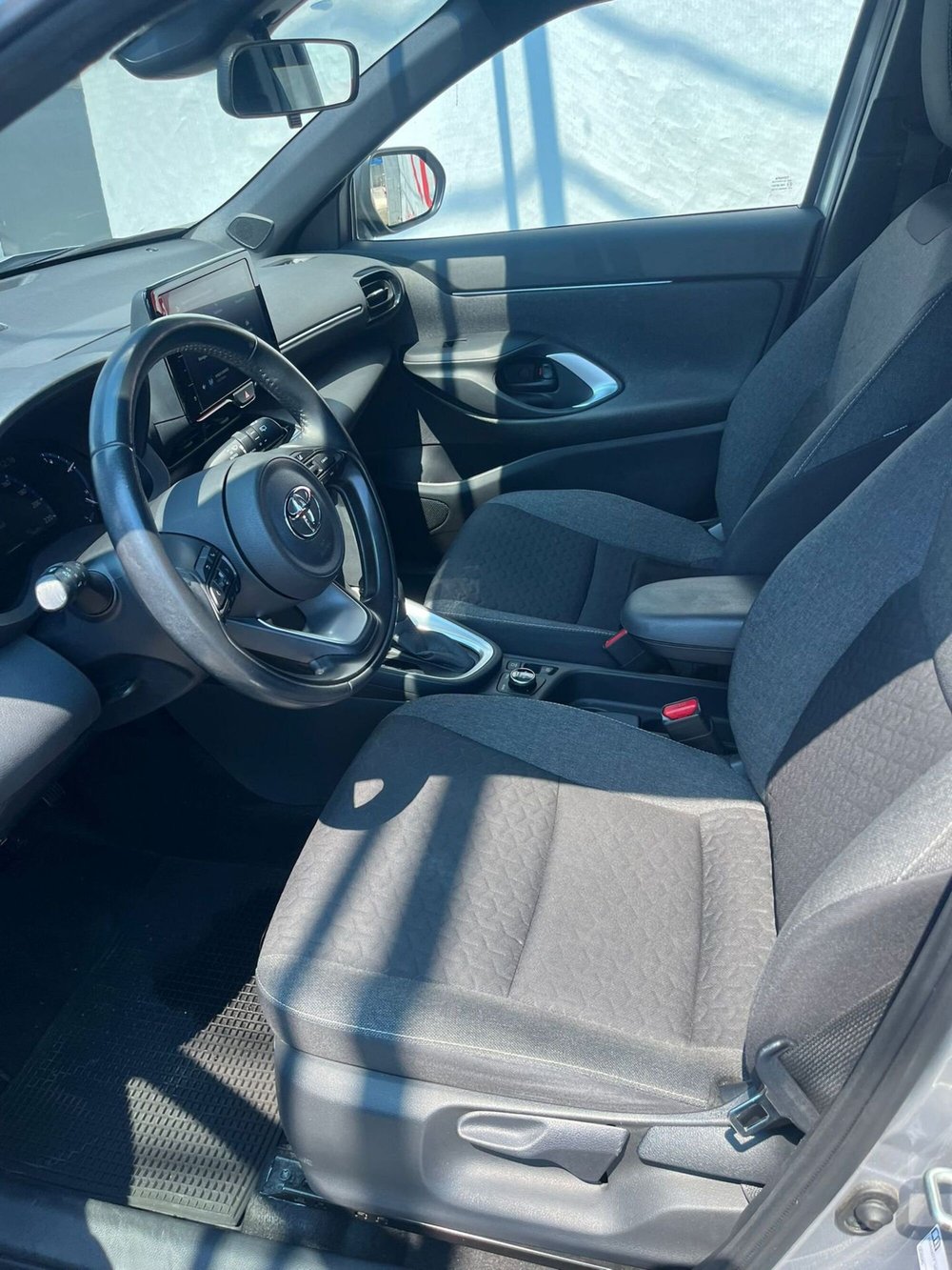 Toyota Yaris Cross usata a Cremona (10)