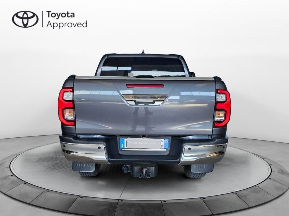 Toyota Hilux usata a Cremona (2)