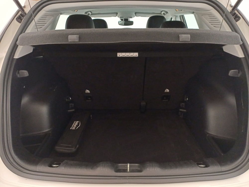 Jeep Compass usata a Bari (13)