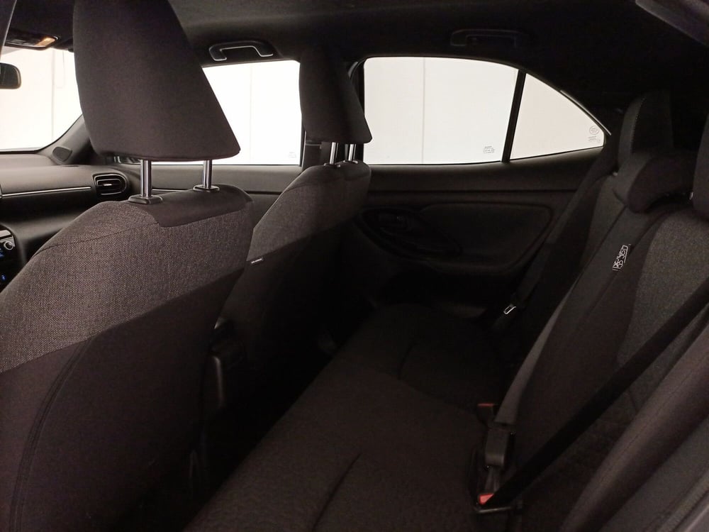 Toyota Yaris Cross usata a Bari (7)