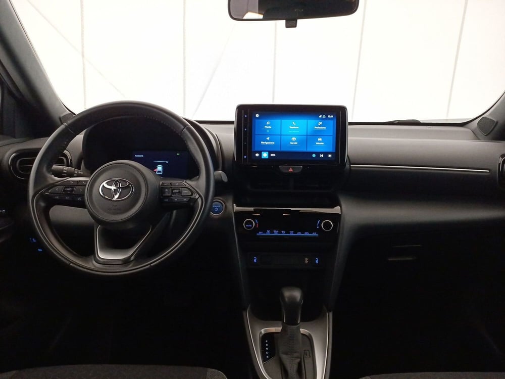 Toyota Yaris Cross usata a Bari (8)