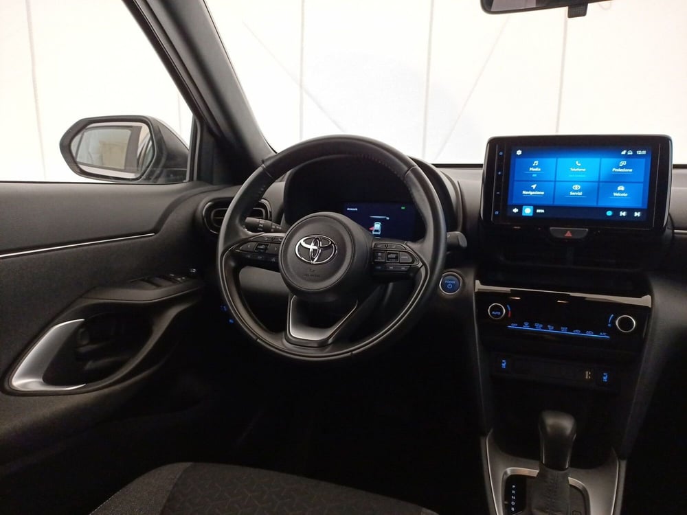 Toyota Yaris Cross usata a Bari (9)