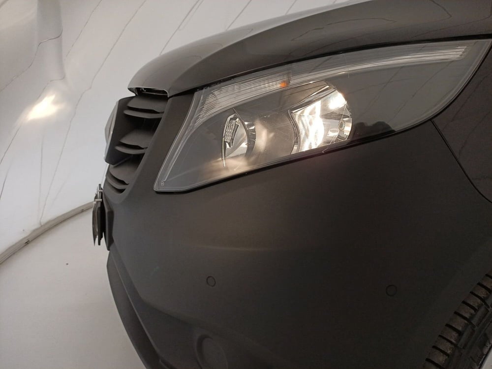 Mercedes-Benz Vito usata a Bari (13)