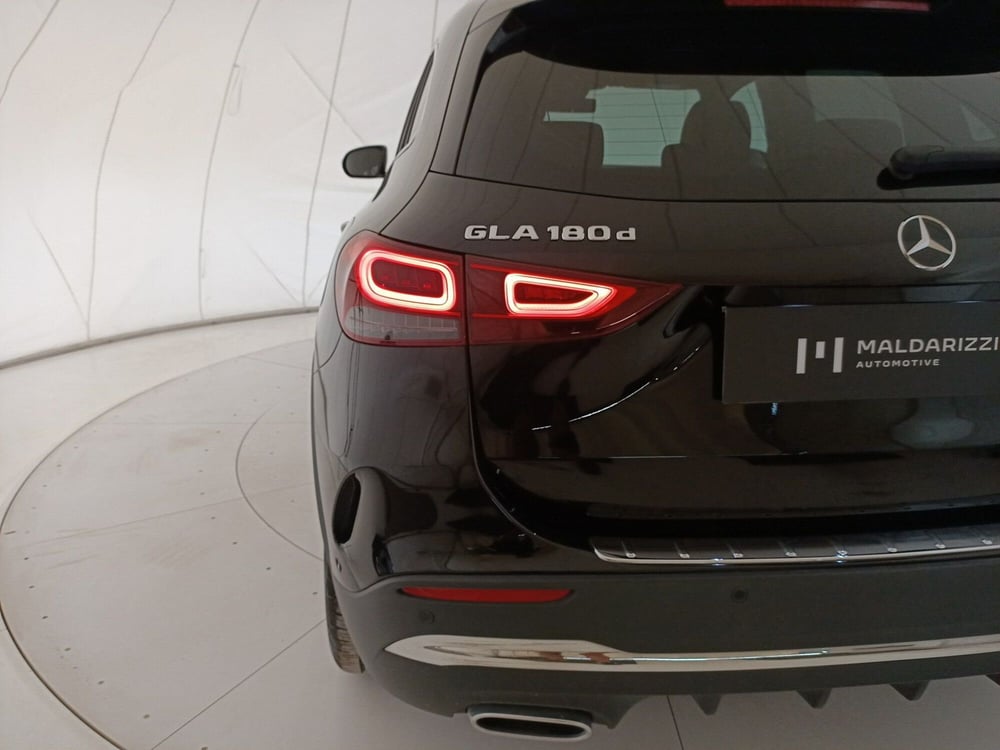 Mercedes-Benz GLA SUV usata a Bari (11)