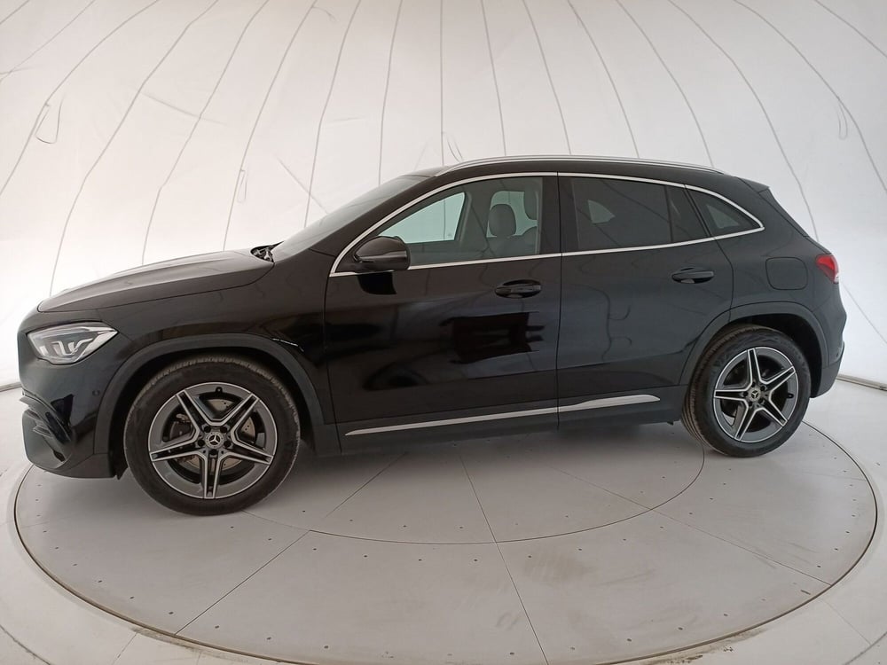Mercedes-Benz GLA SUV usata a Bari (2)