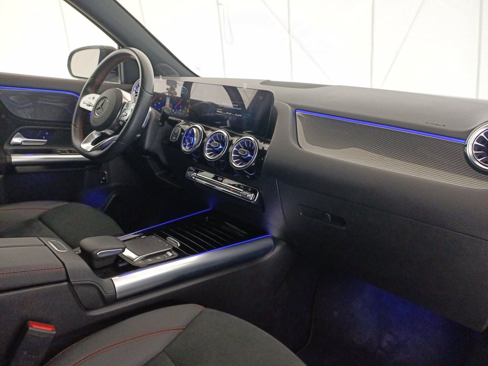 Mercedes-Benz GLA SUV usata a Bari (7)