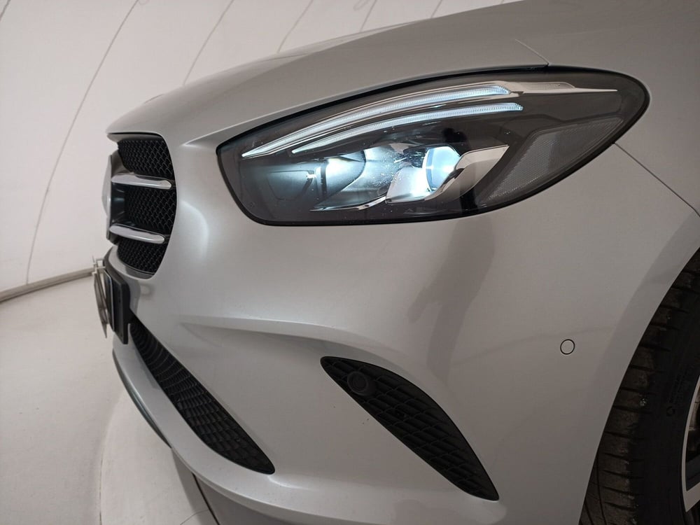 Mercedes-Benz Classe B usata a Bari (12)