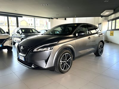 Nissan Qashqai MHEV 140 CV N-Style del 2022 usata a Ferrara