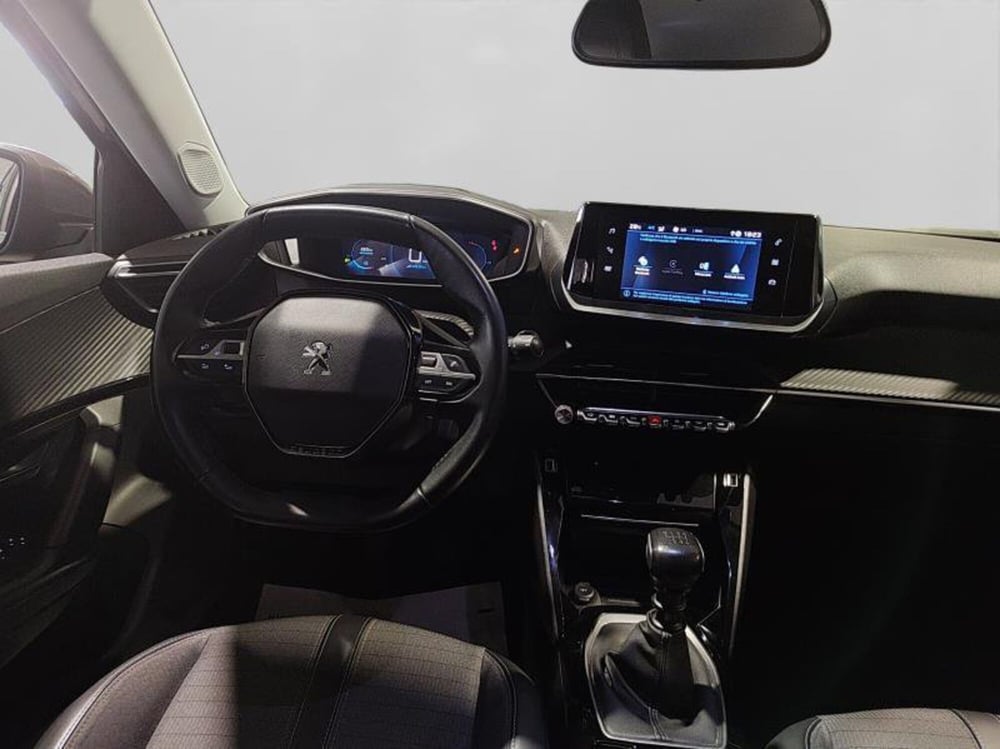 Peugeot 2008 usata a Genova (11)
