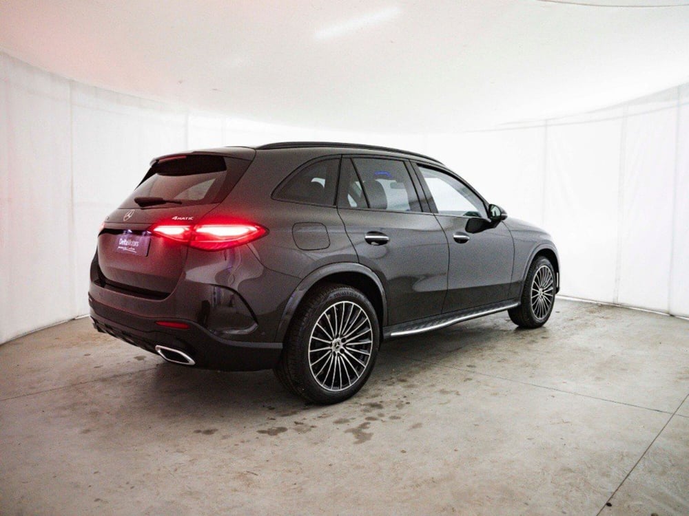 Mercedes-Benz GLC SUV nuova a Macerata (7)