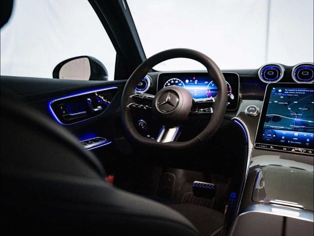 Mercedes-Benz GLC SUV nuova a Macerata (18)