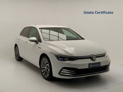 Volkswagen Golf 2.0 TDI 150 CV DSG SCR Style del 2022 usata a Pratola Serra