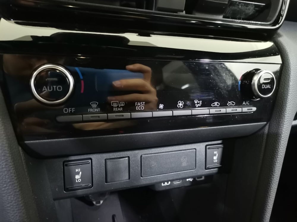 Toyota Yaris Cross usata a Salerno (16)