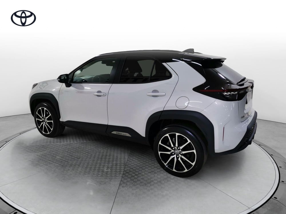 Toyota Yaris Cross usata a Salerno (4)