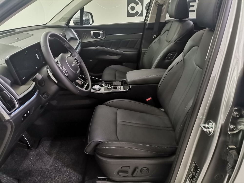 Kia Sorento usata a Salerno (9)