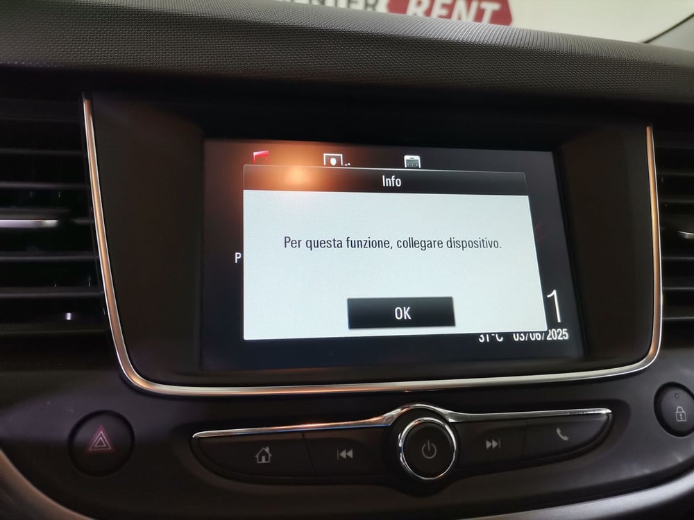 Opel Crossland usata a Salerno (12)
