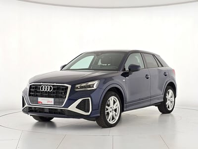 Audi Q2 35 2.0 tdi S line edition s-tronic del 2024 usata a Asti