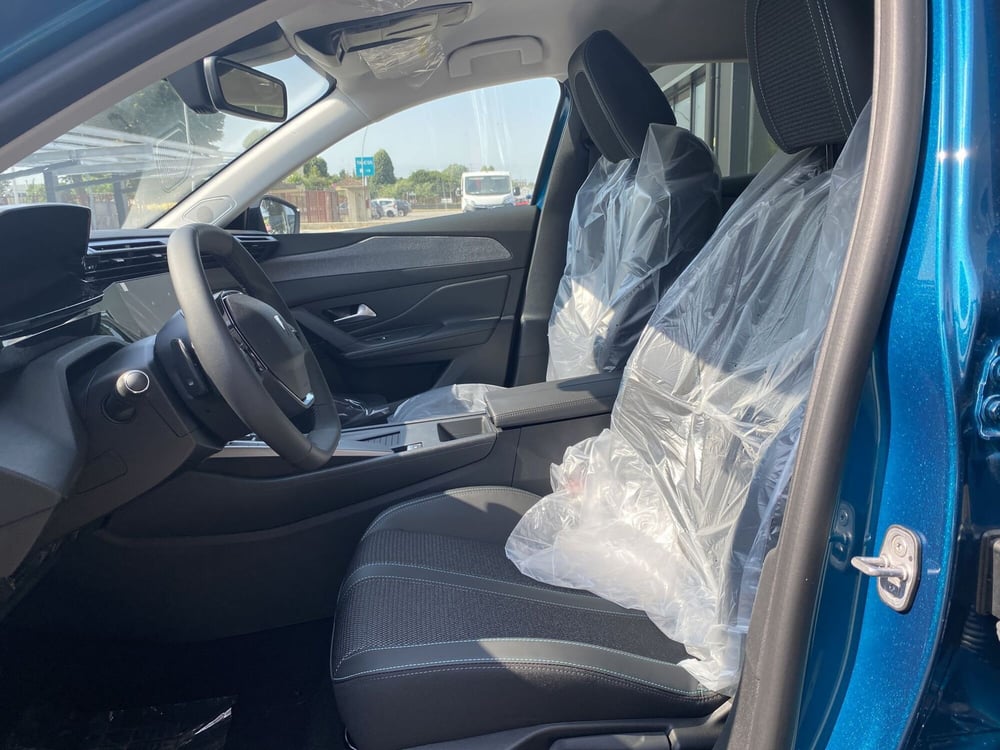 Peugeot 308 nuova a Modena (14)