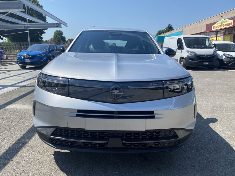 Opel Grandland nuova a Modena (2)