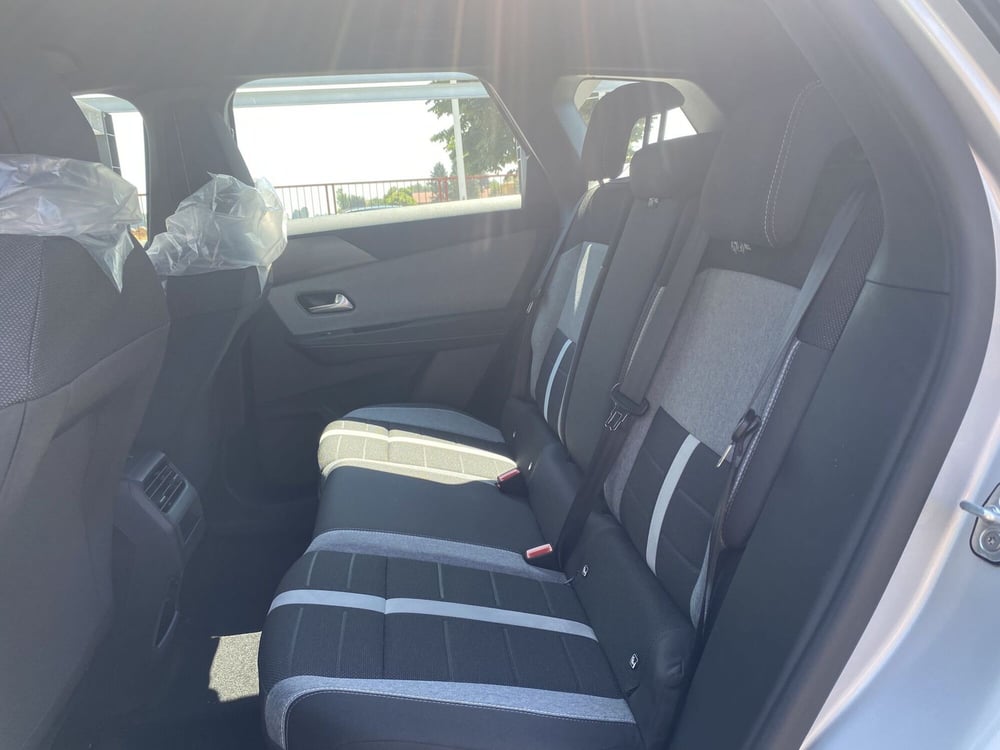 Opel Grandland nuova a Modena (9)