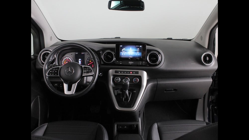 Mercedes-Benz Classe T usata a Palermo (9)