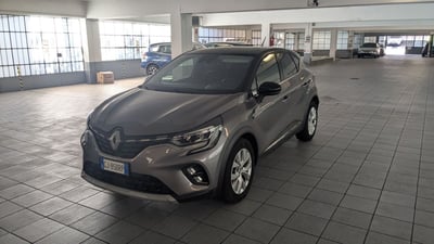 Renault Captur Full Hybrid E-Tech 145 CV Intens del 2022 usata a Milano