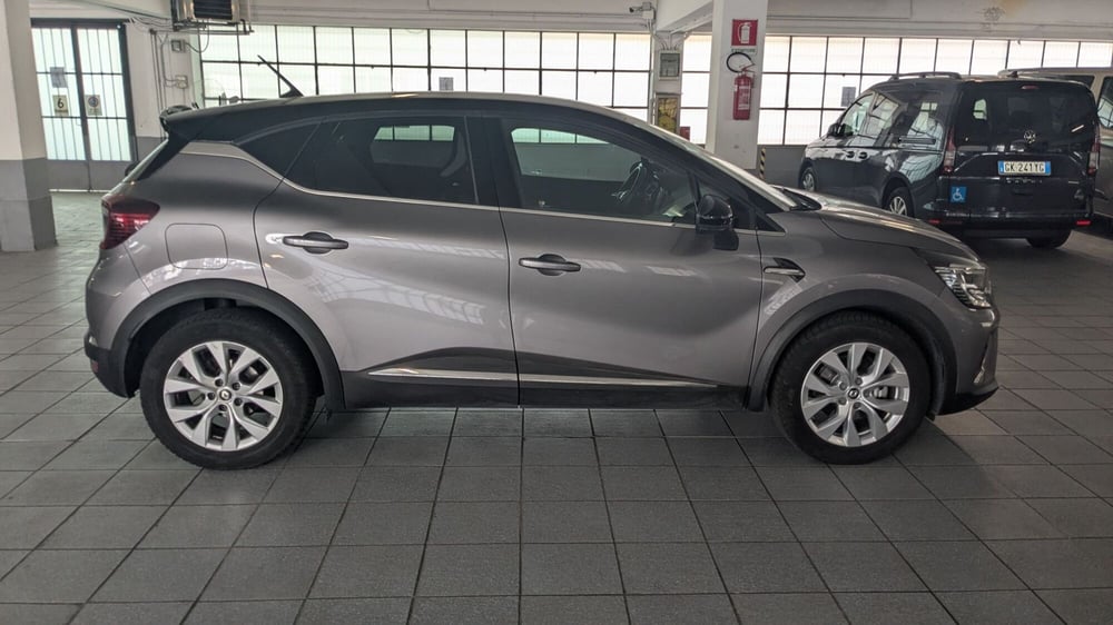 Renault Captur usata a Milano (4)