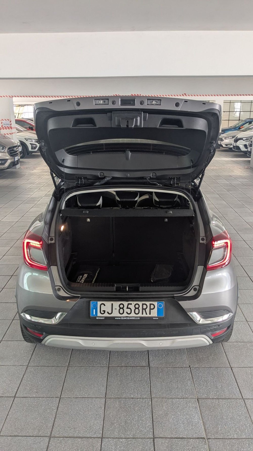Renault Captur usata a Milano (5)