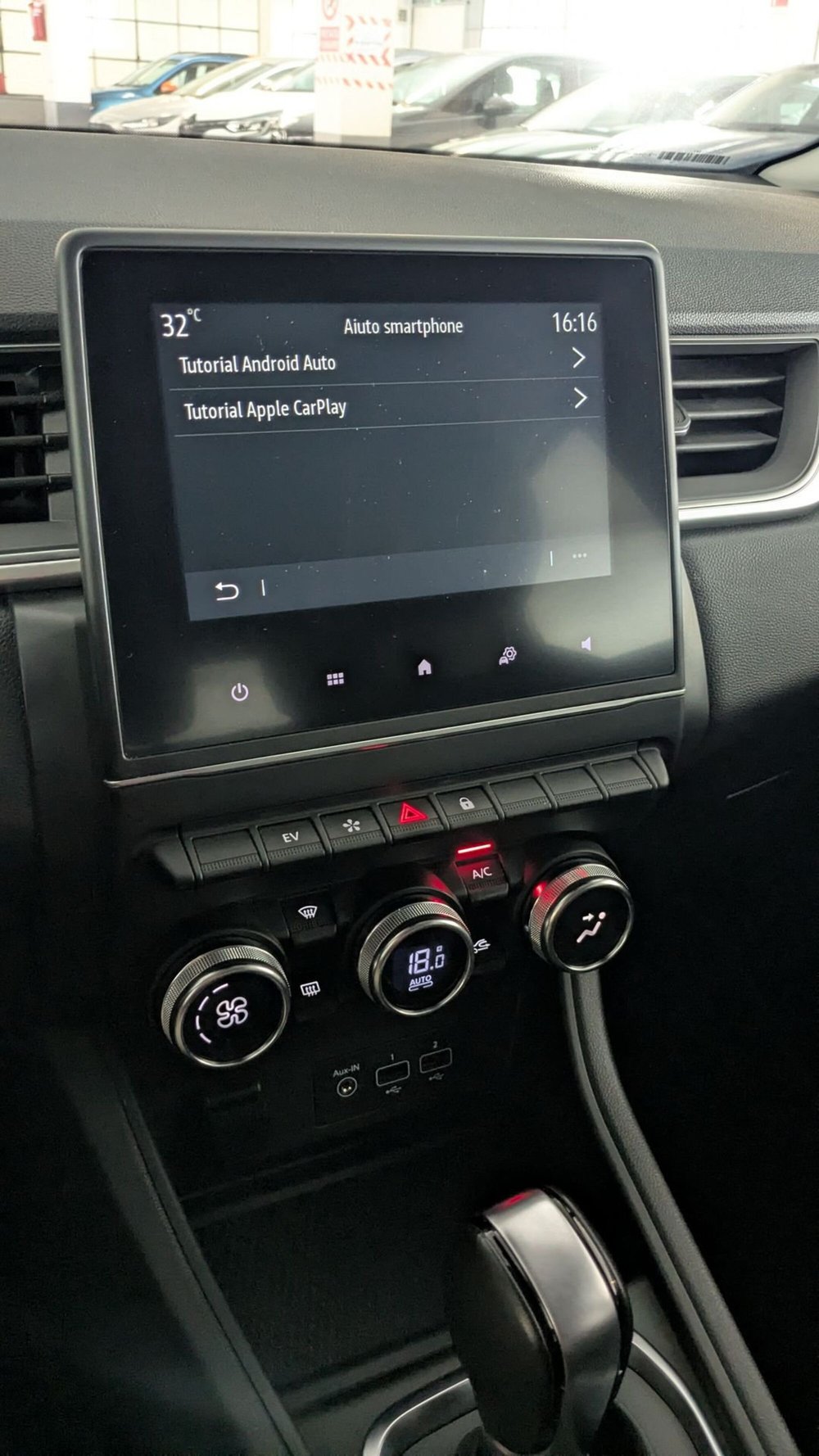 Renault Captur usata a Milano (9)
