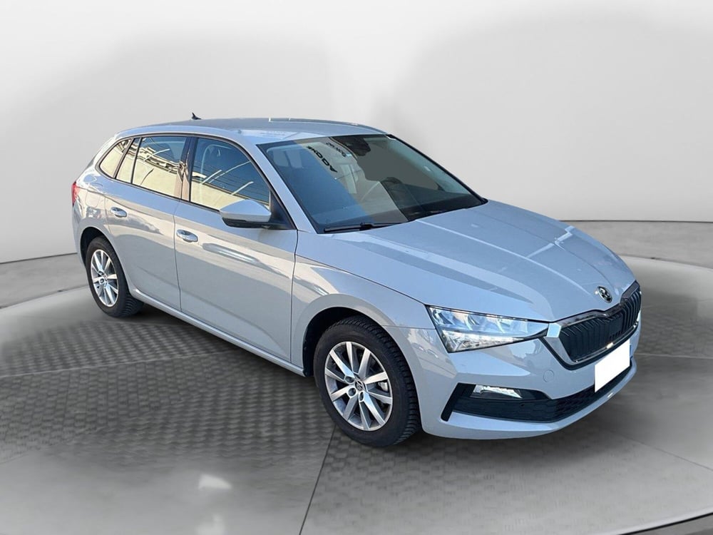 Skoda Scala usata a Reggio Calabria (5)