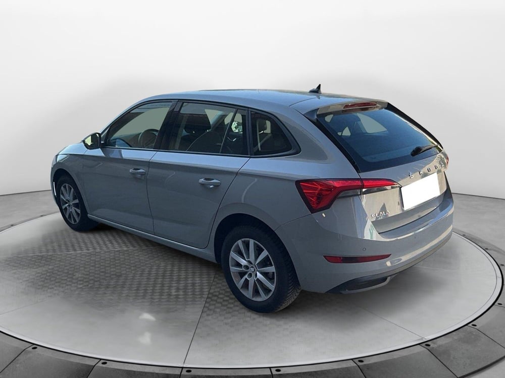 Skoda Scala usata a Reggio Calabria (6)