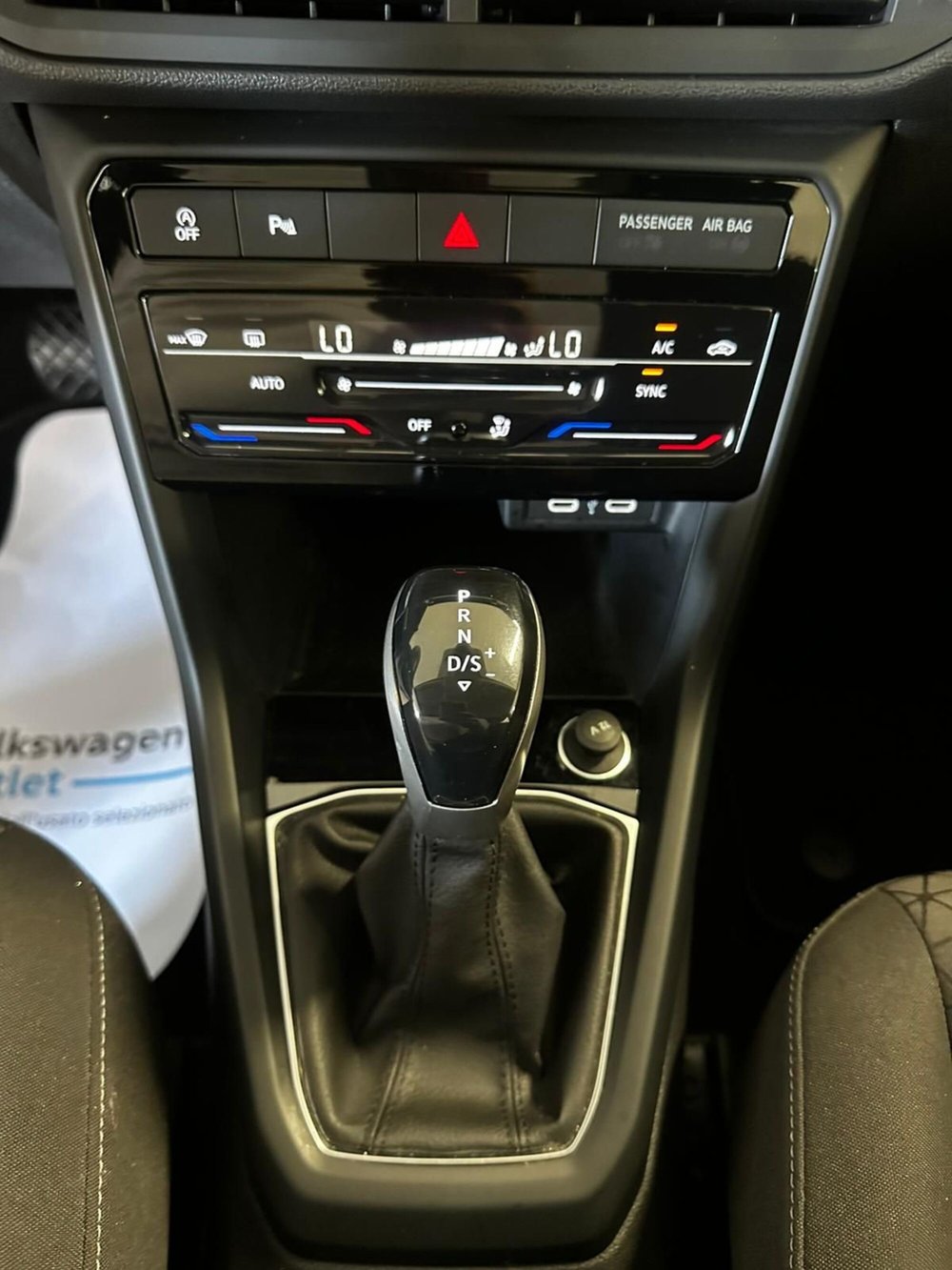 Volkswagen T-Cross usata a L'Aquila (17)
